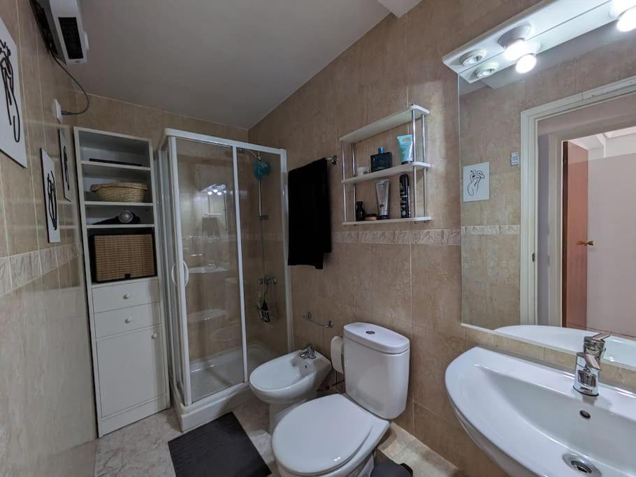 Acogedor Apartamento Y Parking Madrid Dış mekan fotoğraf